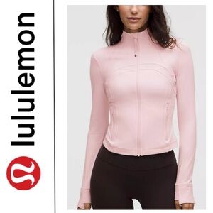 NEW Lululemon Define Cropped Jacket
Nulu